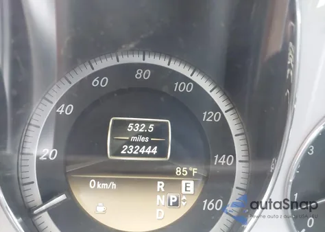 2012 Mercedes-Benz E 350 z USA, uszkodzony, nr VIN WDDHF5KB9CA559046